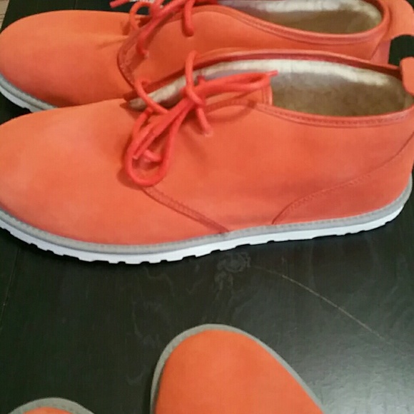 Uggs size 11 - Picture 4 of 5